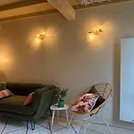 La Maisonnette D'emilion * Naujan-et-Postiac