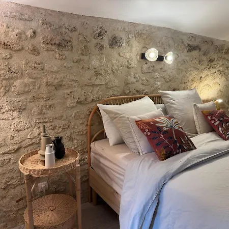 La Maisonnette D'emilion Naujan-et-Postiac