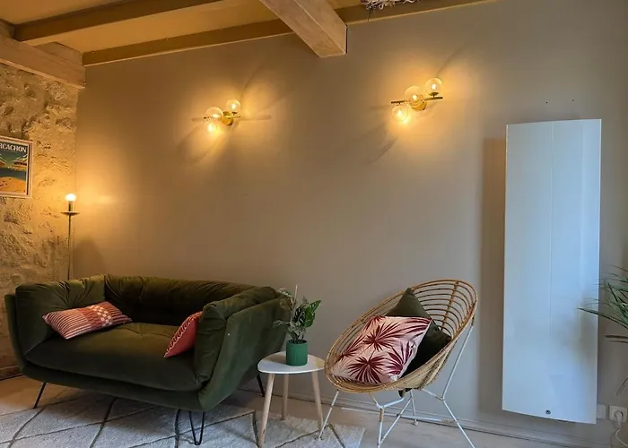 La Maisonnette D'emilion * Naujan-et-Postiac